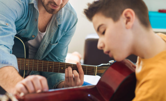 Guitare (enfants)